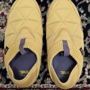 Teva Mustard Quilted Slip-Ons